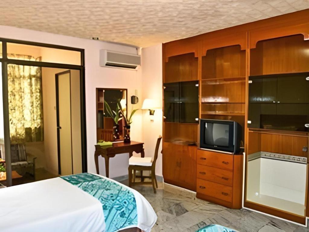 Seapark Condotel Hotel Кота-Кинабалу Экстерьер фото